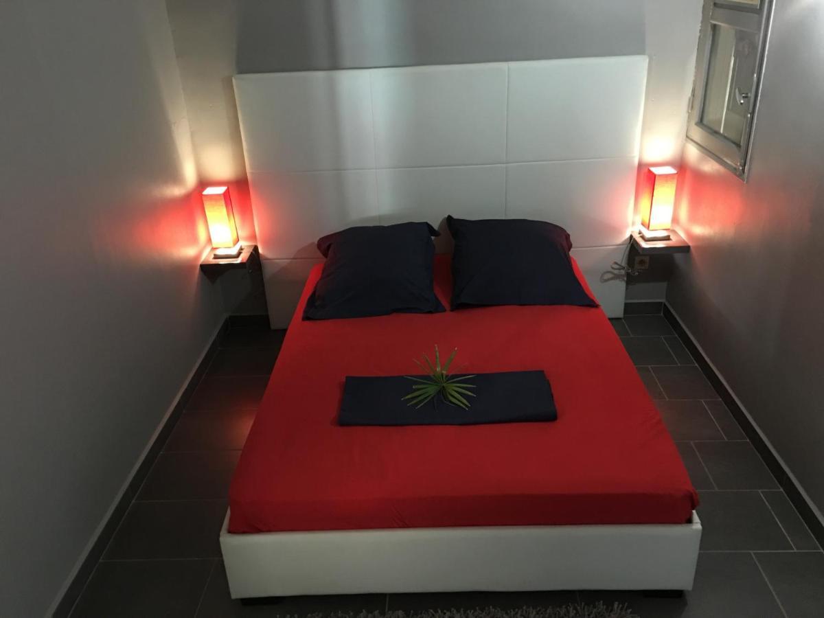 Villa Seo Avec Jacuzzi Proche De La Plage Sainte-Anne  Luaran gambar