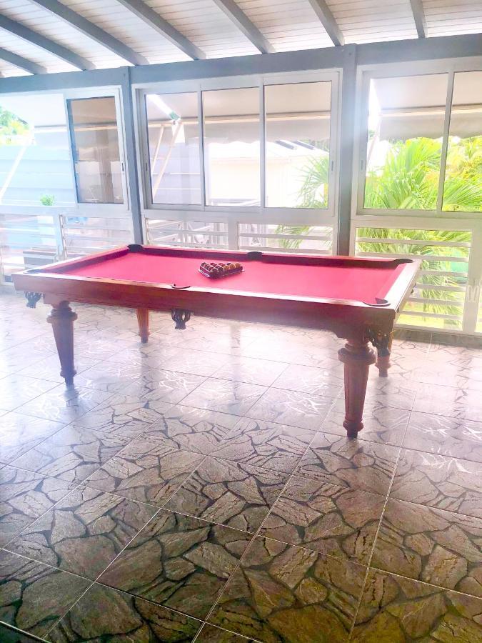 Villa Seo Avec Jacuzzi Proche De La Plage Sainte-Anne  Luaran gambar